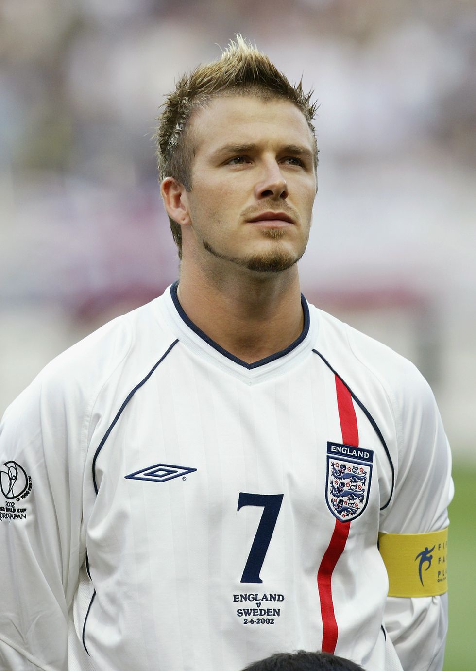 「善变的男人」贝克汉姆从少年到绅士的20款发型全记录