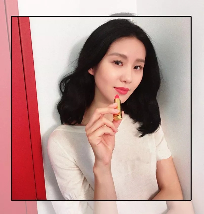 脸小双下巴适合什么发型,大饼脸高颧骨方下巴适合什么发型