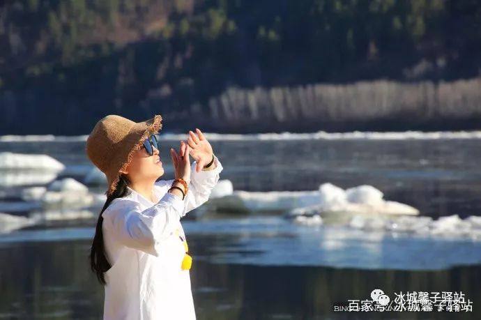 漠河北极村开江,去漠河看极光去甘孜看贡嘎雪山