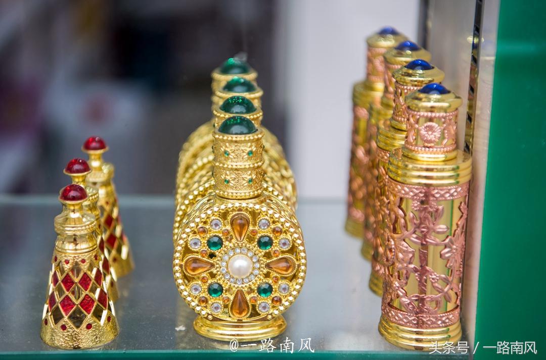 迪拜最有特色的购物中心,迪拜四大购物天地