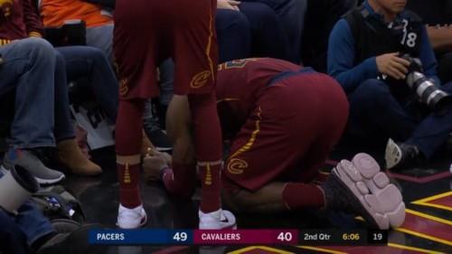 nba五大一秒内绝杀,nba五大瞬间詹姆斯