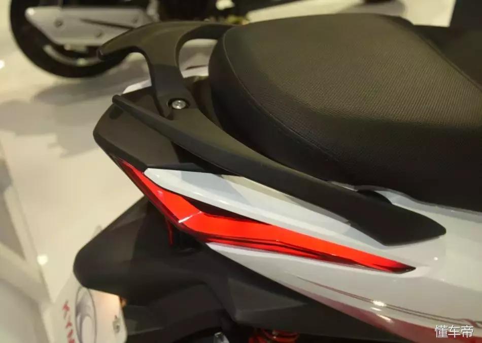 光阳发布动丽150、AnyLike150、2018款K-Rider400，领衔上海摩展