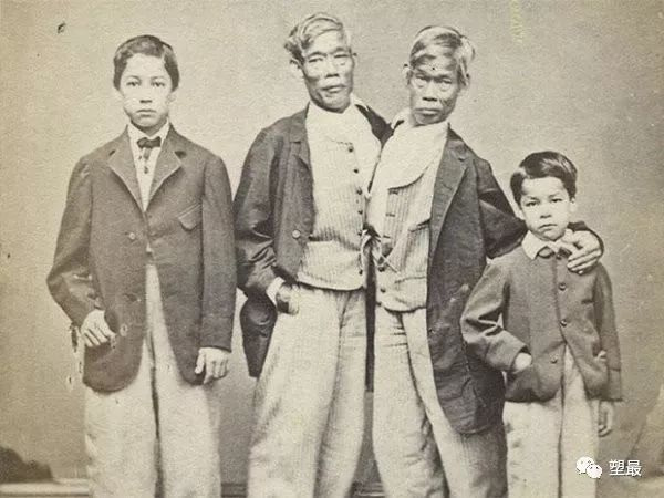 我看了场大尺度畸形人体秀，从此再也没睡过安稳觉！