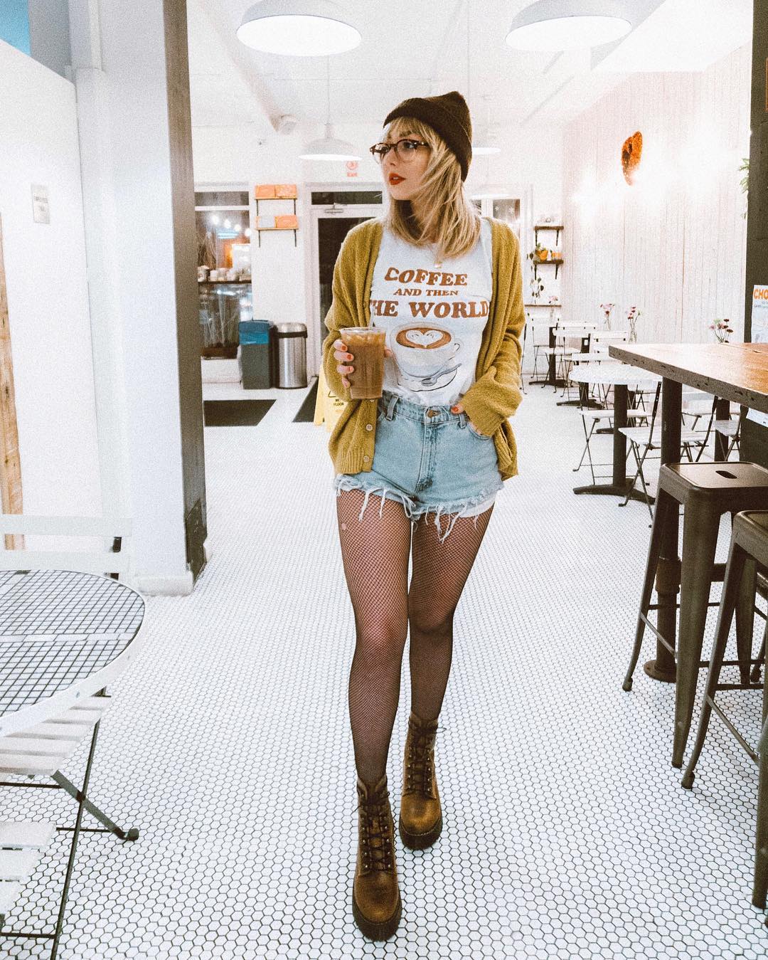 各种身材女性打底裤搭配,美式超短裤怎么搭配上衣女