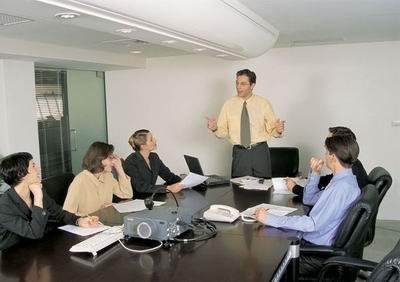 乙肝传播途径有哪些用餐会传染,乙肝性传播是怎么传染的