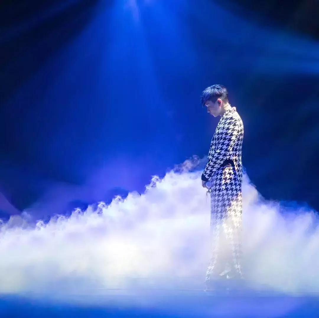 大连胜利视频,大连比赛胜利欢呼场面