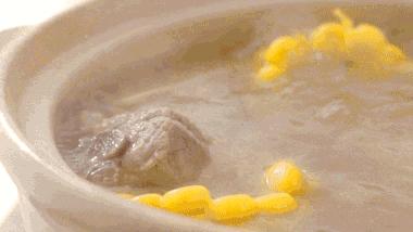 厨师长期炒菜吸油烟的危害,炒菜避免吸入油烟的方法