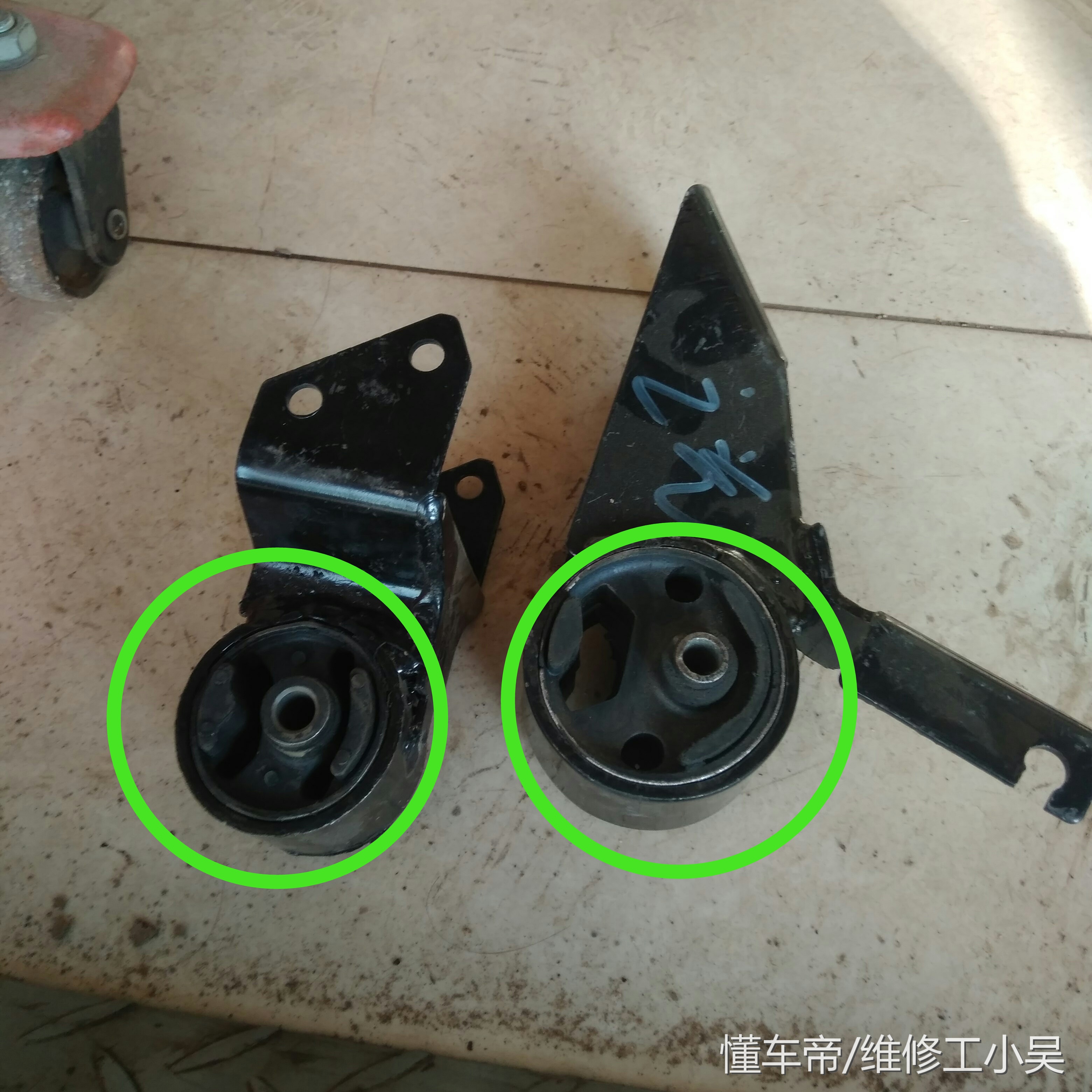 一辆红色的汽车进了修理厂，车主：这车不能再开了，散架的感觉！