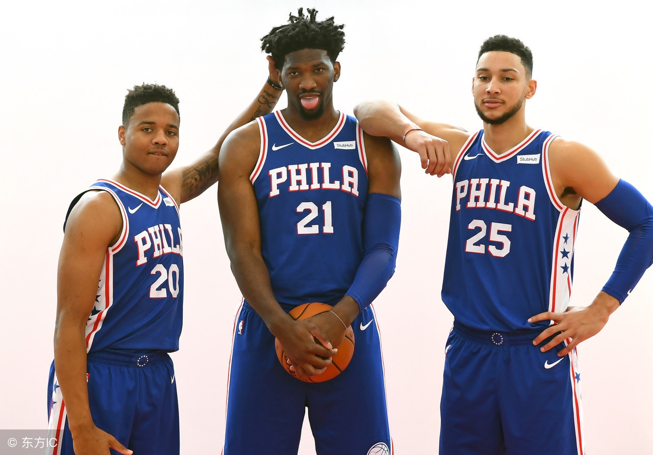 凯尔特人大胜76人，这主场哨吹的都是什么啊无语了！