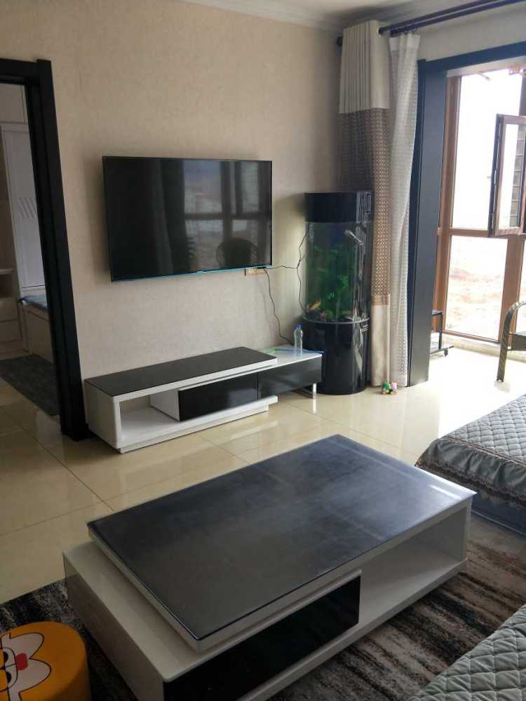 新房装修，沙发一不小心买大了，怎么补救？万能的网友给支个招