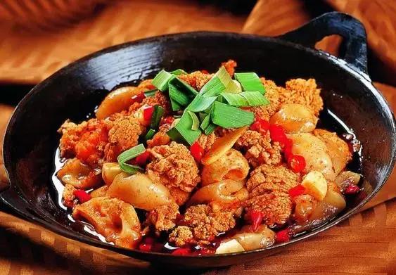 菏泽大厨拿手菜现炒自然鲜,大厨一人一天一道拿手菜