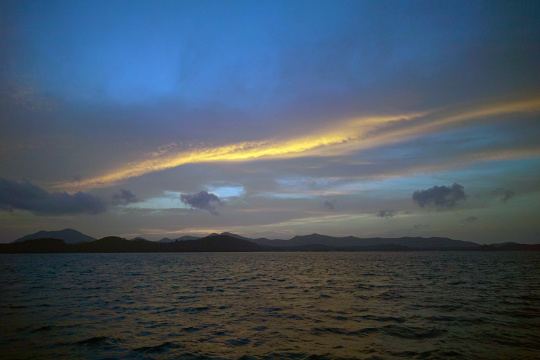 口袋相机黑卡,索尼口袋小长焦奶白相机