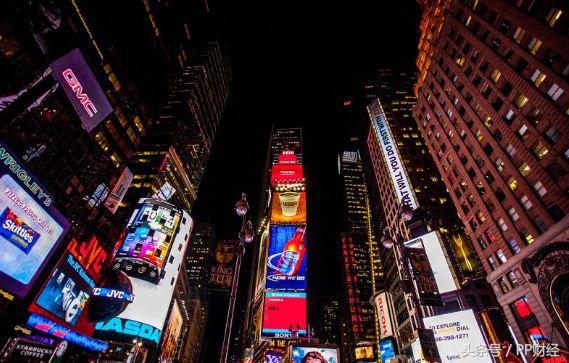 只要70元，就能像郑爽在纽约繁华地段露个脸？揭秘时代广场生意经