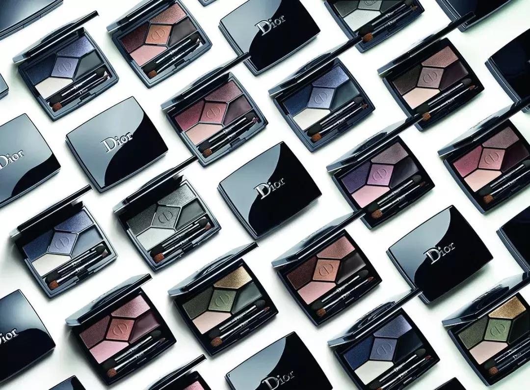 王丽坤戛纳红毯,王丽坤和李晨吻戏