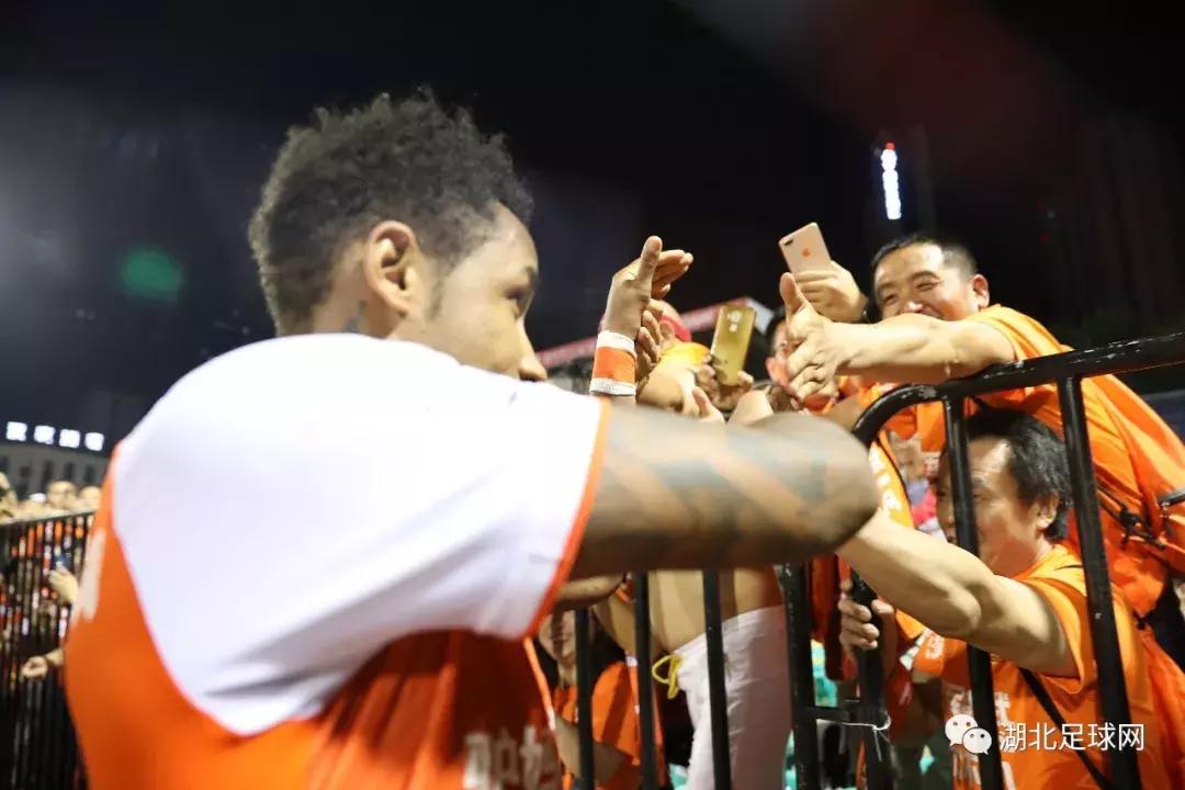 卓尔主场新华路,新华路体育场武汉卓尔