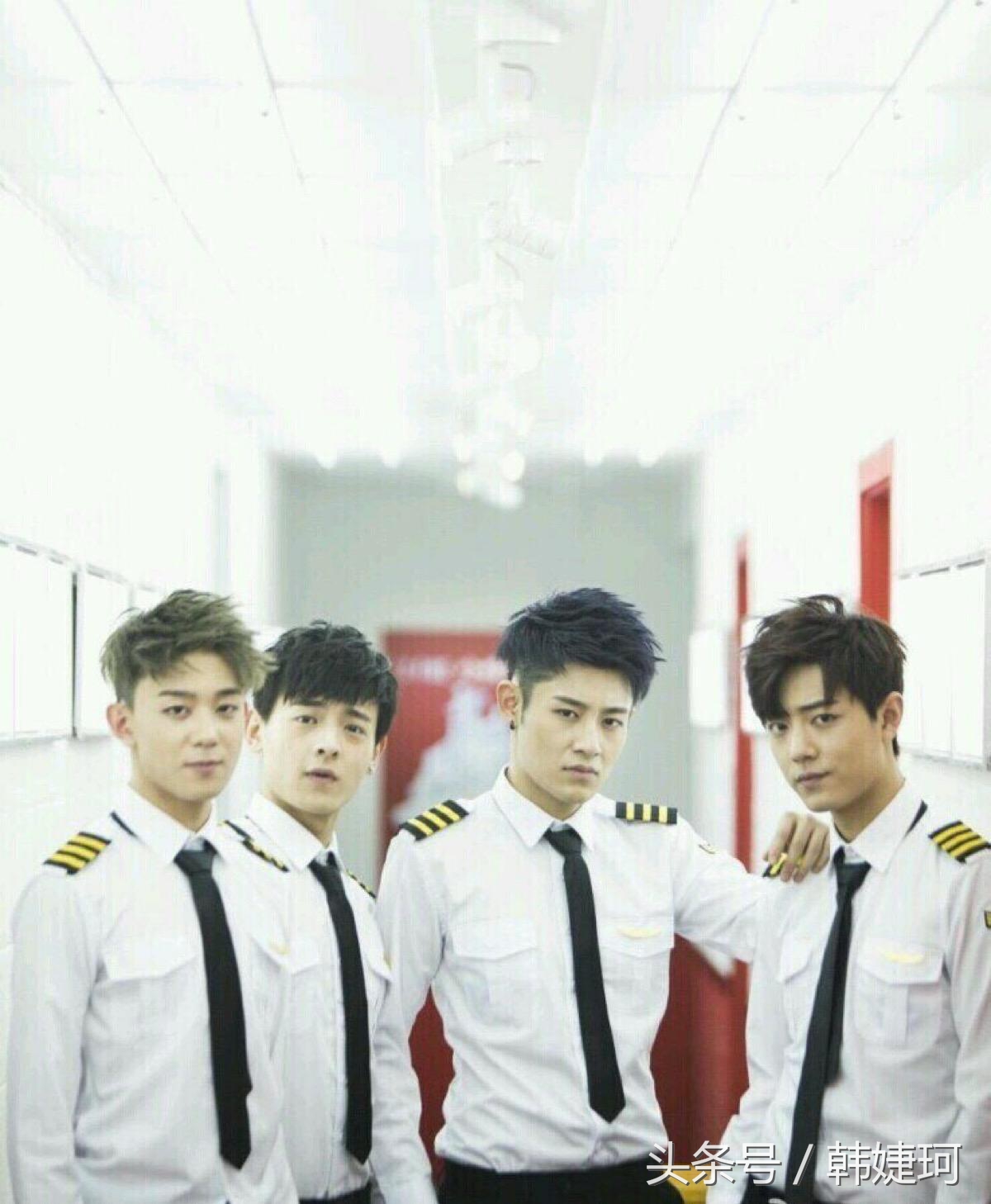 肖战是瑞凤眼还是桃花眼,肖战眼镜桃花眼