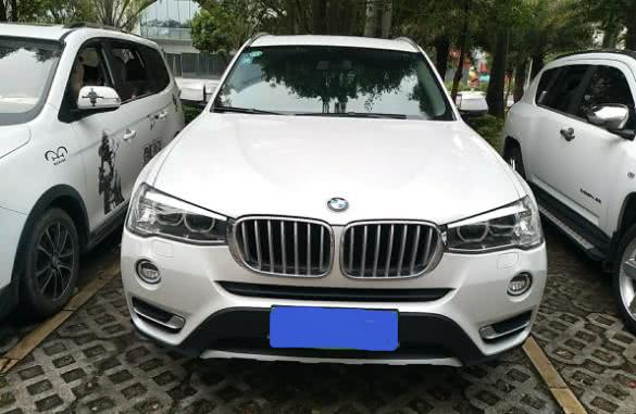 45万买奔驰e300后再开宝马五系,宝马x3买车不到一年降价5万