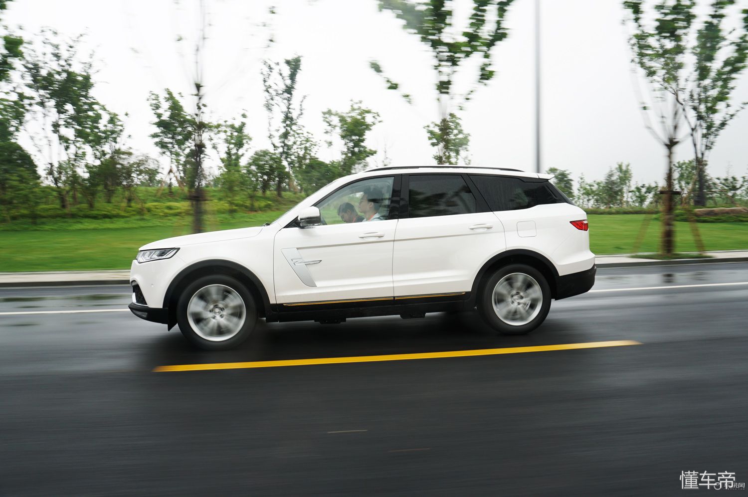 众泰t600和t700和t800哪个好,众泰车设计