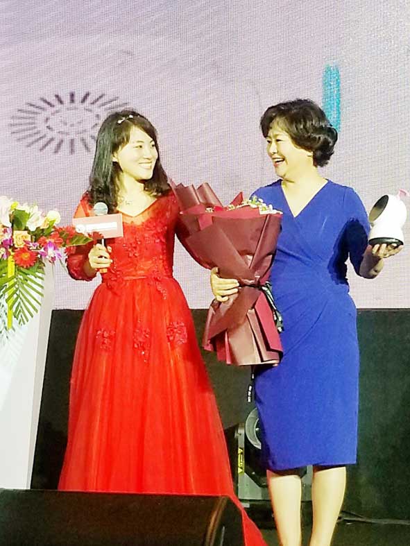 阚洪岩：我与灯灯机器人不可不说的故事唯有创新与梦想不可辜负