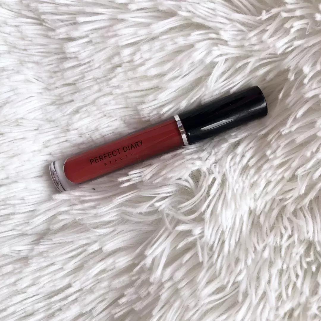 60块钱的唇釉有哪些品牌,六十块钱之内的唇釉