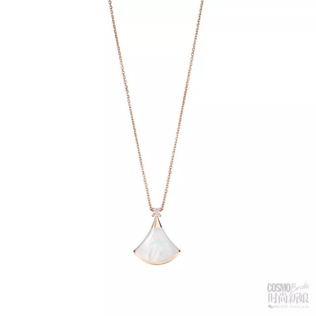 适合母亲节送的珠宝,母亲节礼物和珠宝有关