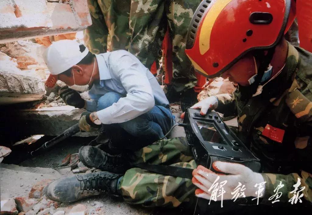 抗震救灾汶川,汶川地震十年感人视频播放