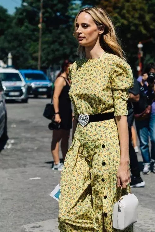 衣服腰带怎样才能又直又好,衣服太宽没有腰带怎么办