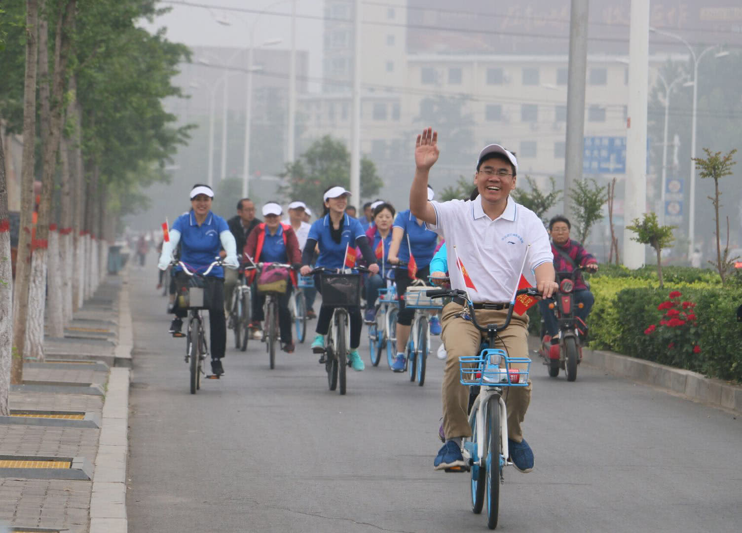 楠ㄧ鍗椾竵鏍煎皵涔夎瘖涓婚,楠ㄧ鍗椾竵鏍煎皵