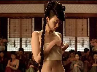 封建社会男尊女卑的例子,古代的男尊女卑是必然的吗