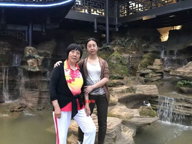 姣嶄翰鑺傜壒杈戞瀵熼櫌,姣嶄翰鑺傛瀵熼櫌鐗硅緫