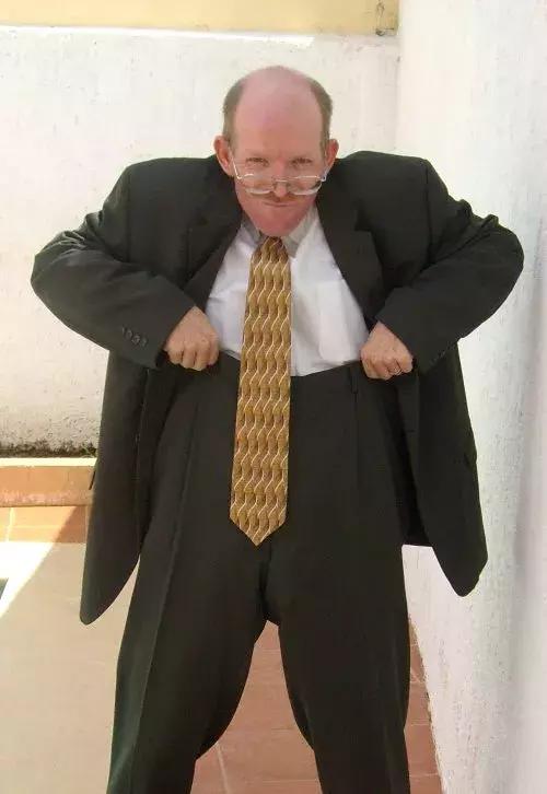 自从穿好「高腰裤」,我长高了十厘米