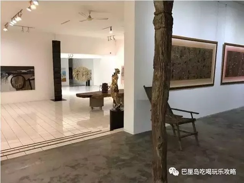 除了烤猪脏鸭餐，巴厘岛哪里还有其它美食？