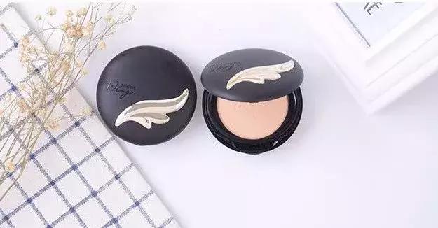 30块钱让你白到透明！不好用我撞豆腐！