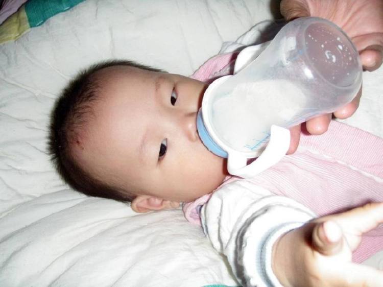 配方奶粉中什么可以防止增肥,奶粉中的什么配方可以增加抵抗力