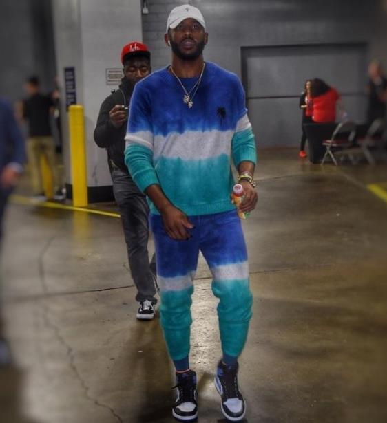 主场优势丢了又如何？火蜜迟到早退令人心寒！谁来点亮“灯泡”？