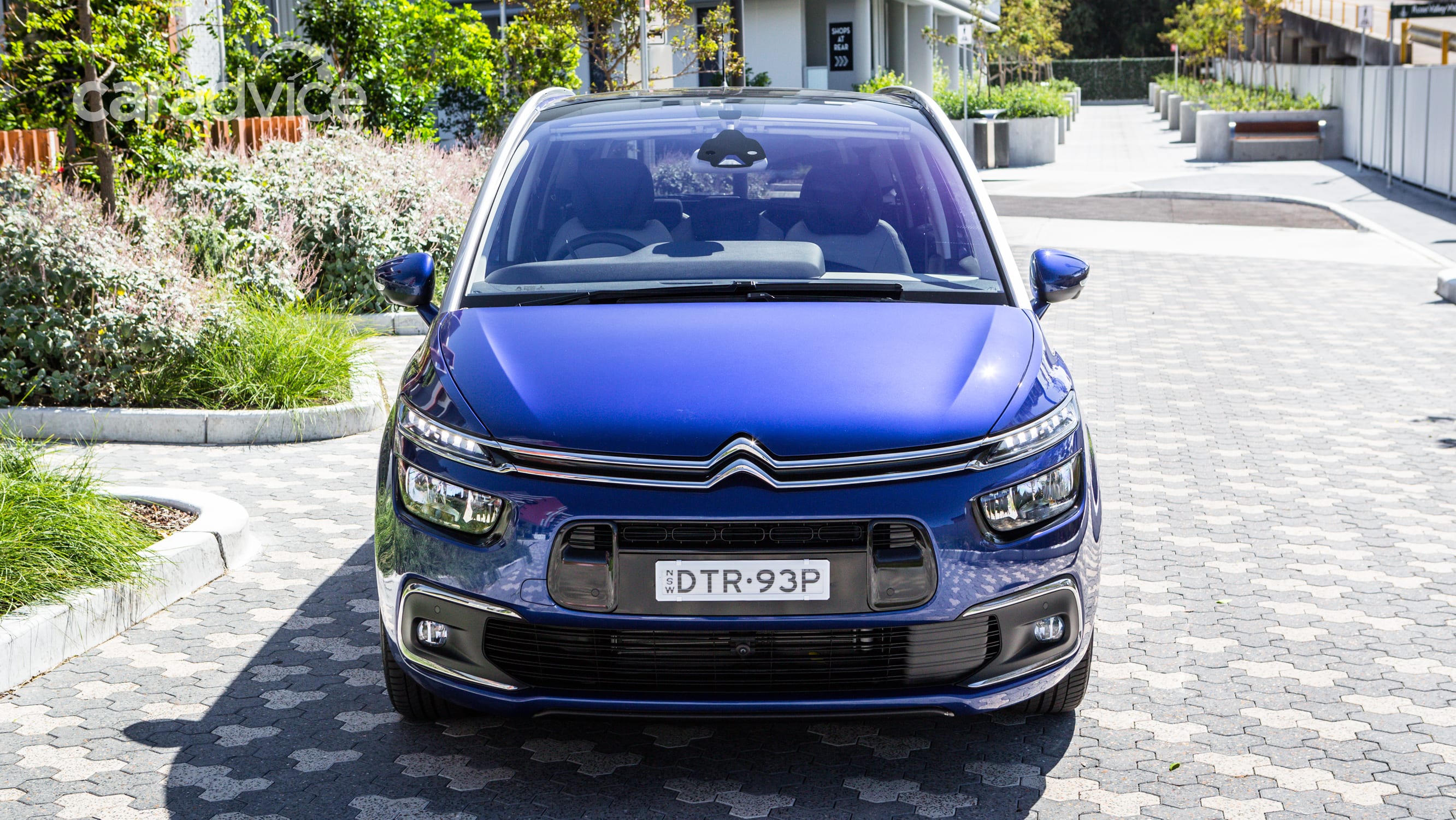 雪铁龙毕加索2023款落地多少钱,雪铁龙c4毕加索七座mpv落地价