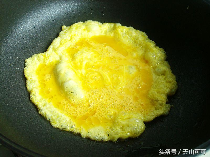 鸡蛋搭配什么炒最下饭,鸡蛋都能配什么炒吃