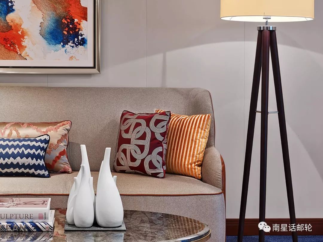 全球顶级豪华游轮图片大全,国际豪华邮轮首次下水视频