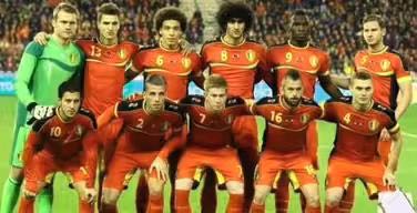 世界公认的天之骄子有哪些,世界足坛十大黄金一代阵容