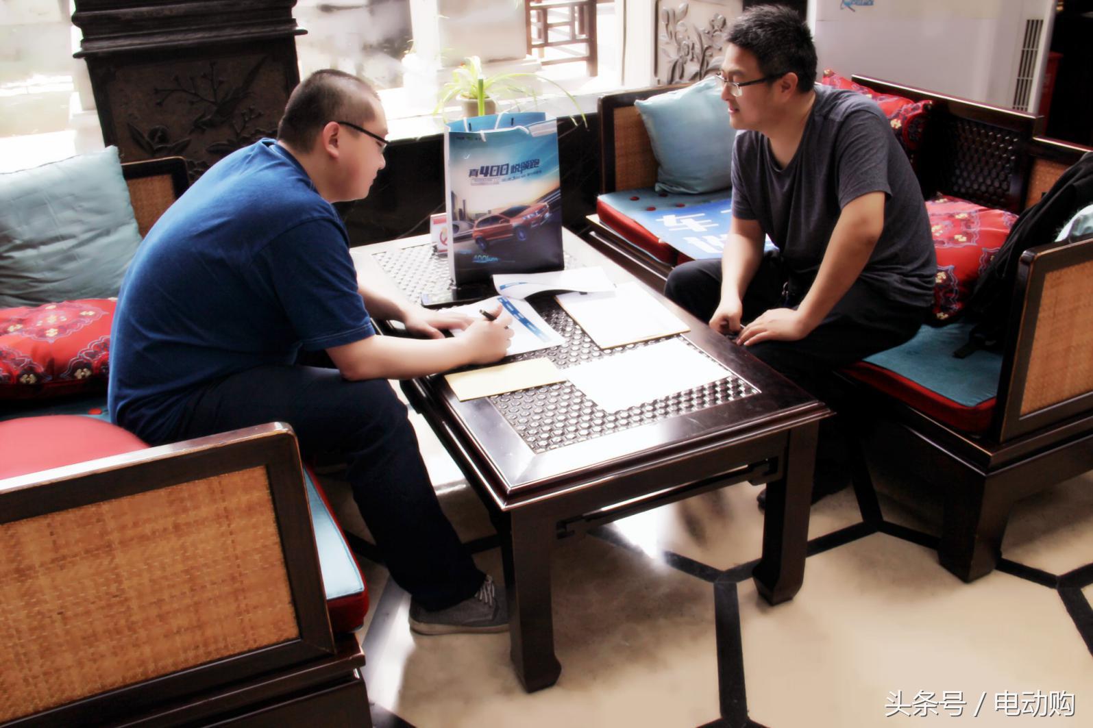 比亚迪速锐评论,比亚迪速锐e52012款