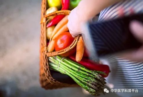 什么原因导致的尿毒症,什么原因导致的脑梗