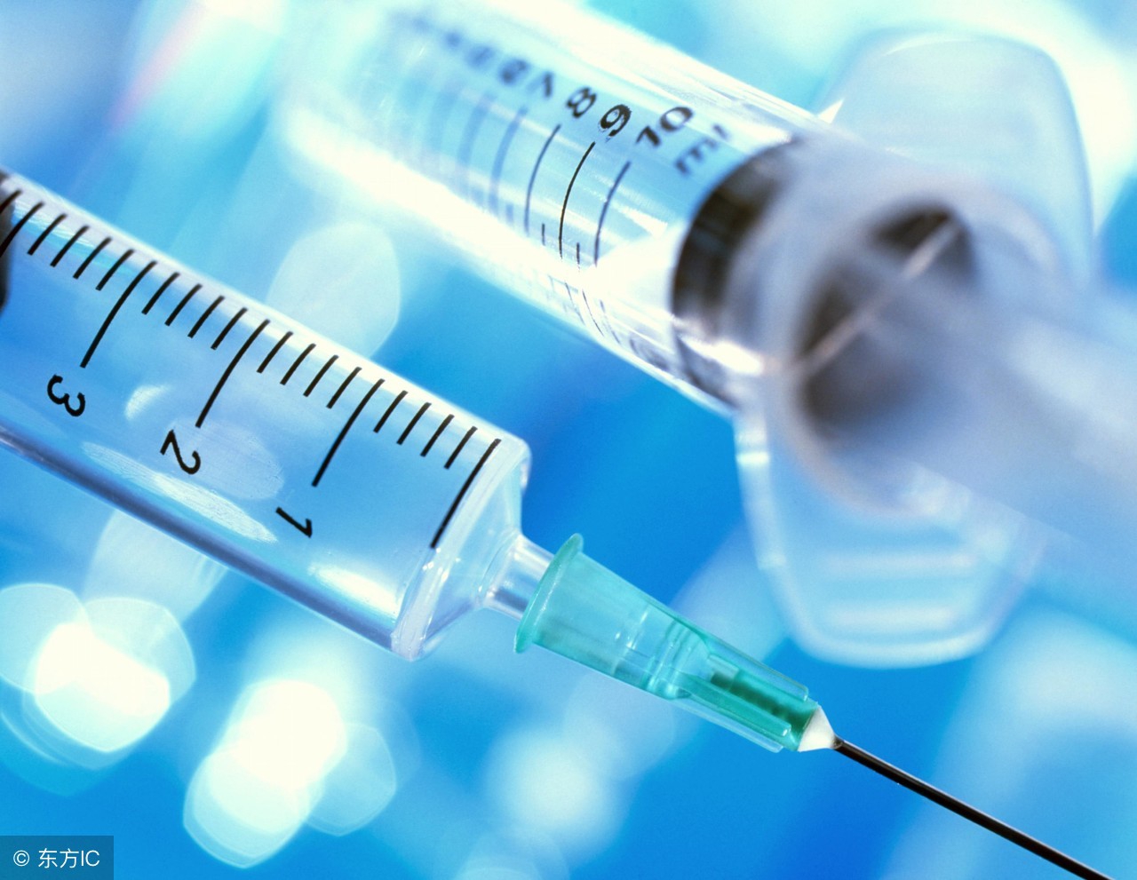 孕初期孕检检查出梅毒怎么办,孕妇怀孕发现有梅毒怎么治疗