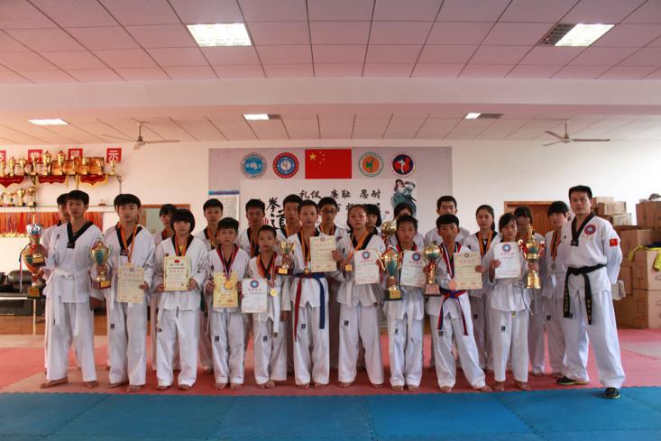 30载岁月如歌洒下一路花香，四川省一级示范性普通高中—玉林中学