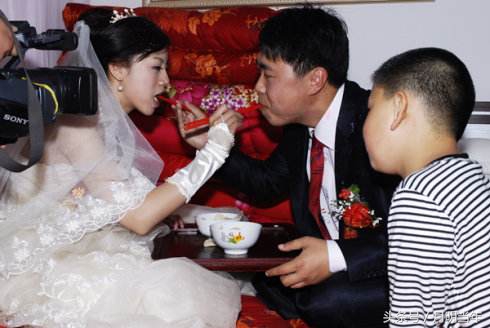 湖北京山孙桥镇结婚风俗,京山女娶男嫁婚俗