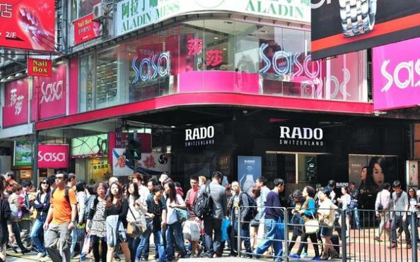 去香港旅游的人多,去香港铜锣湾玩