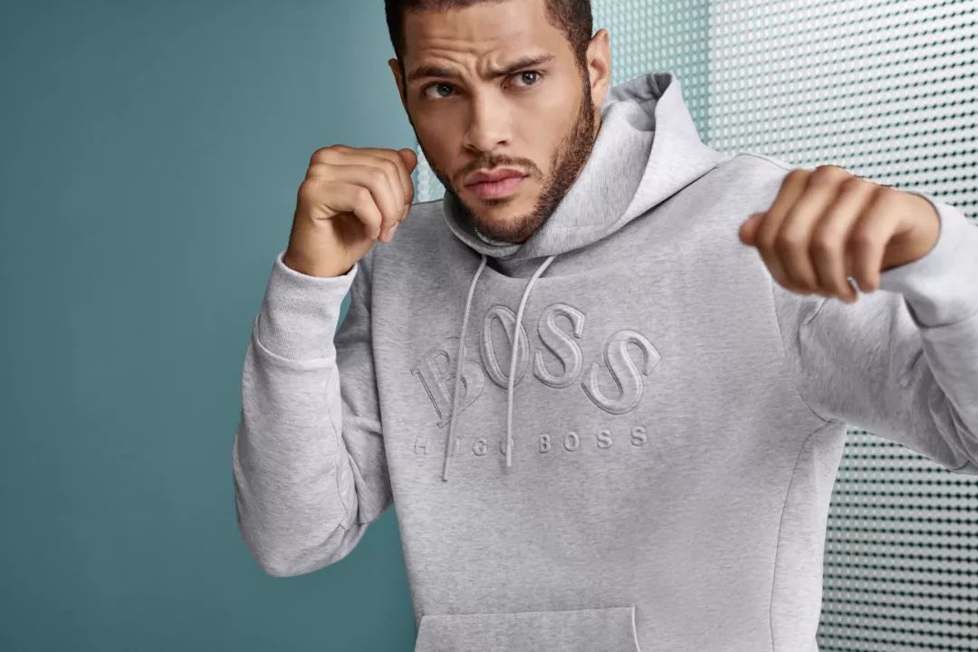 谈资赵露思,谈资射箭