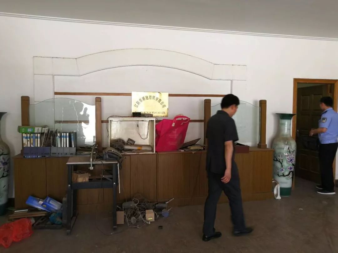 奇葩老赖最新视频,无锡最新老赖曝光