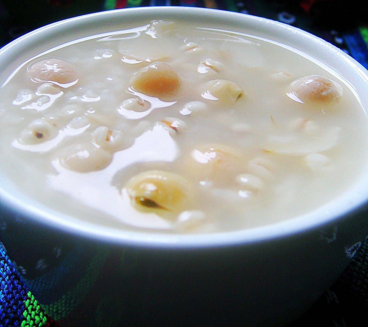 孕期腹胀便秘拉肚子吃什么,孕期腹泻中医治疗