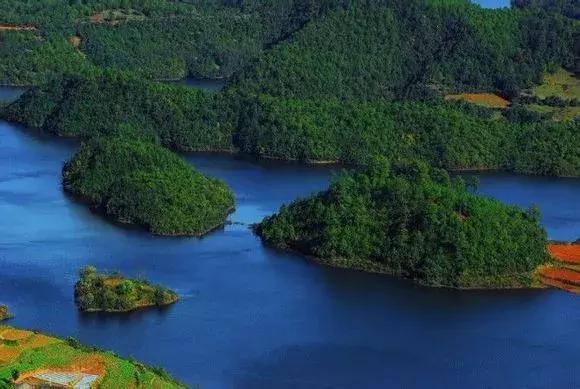 一秒出国，在云南就能看遍全世界！