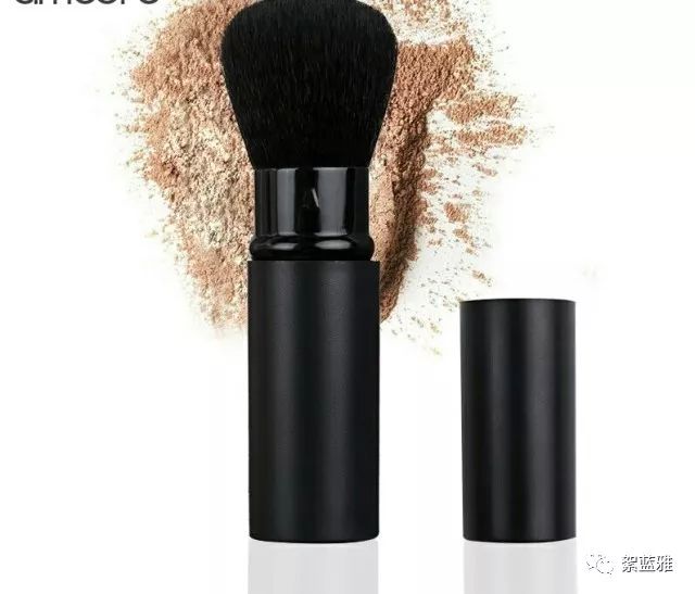 妆容容易出油怎么办,脸出油容易化妆怎么办